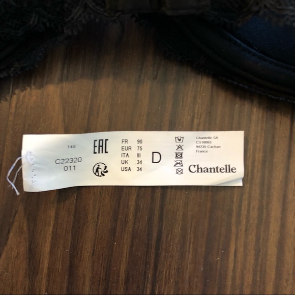 🆕 NWOT Chantelle Parisian Allure Plunge T-Shirt Bra in Black Size 34D - Picture 6 of 7